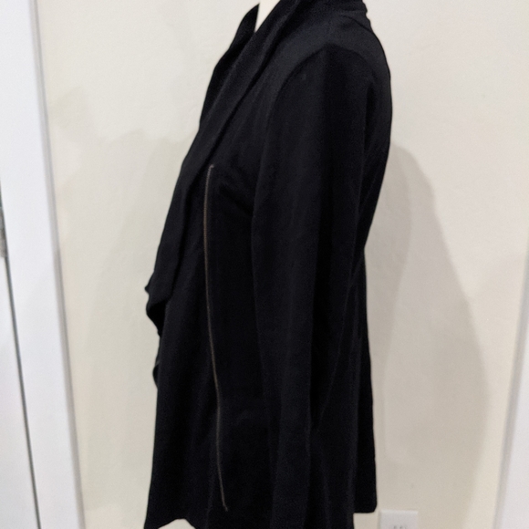 NWOT sweater - Picture 6 of 7